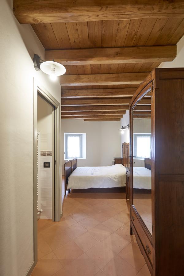 Bed and Breakfast Palazzo Eleonora Monasterolo del Castello Екстер'єр фото